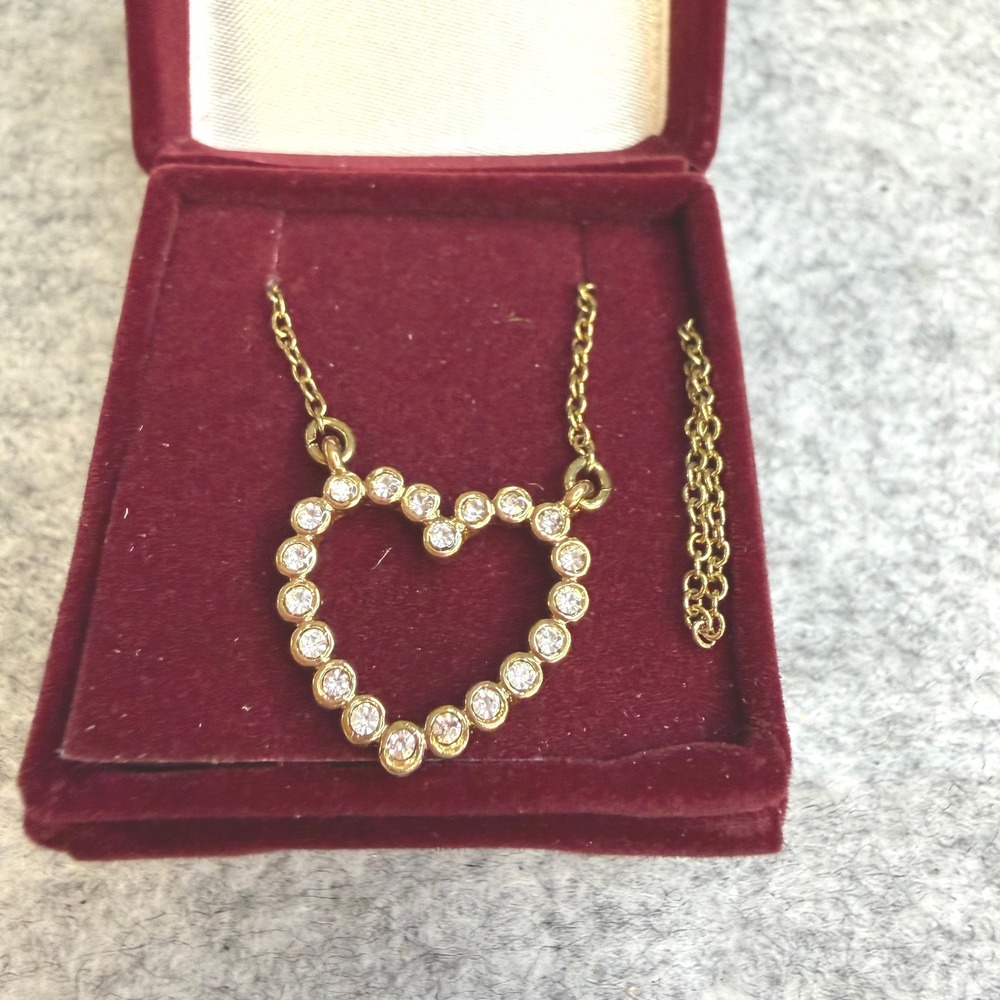 Avon Rhinestone Heart Necklace Goldtone F3364261 Vintage 2010 Gift Boxed